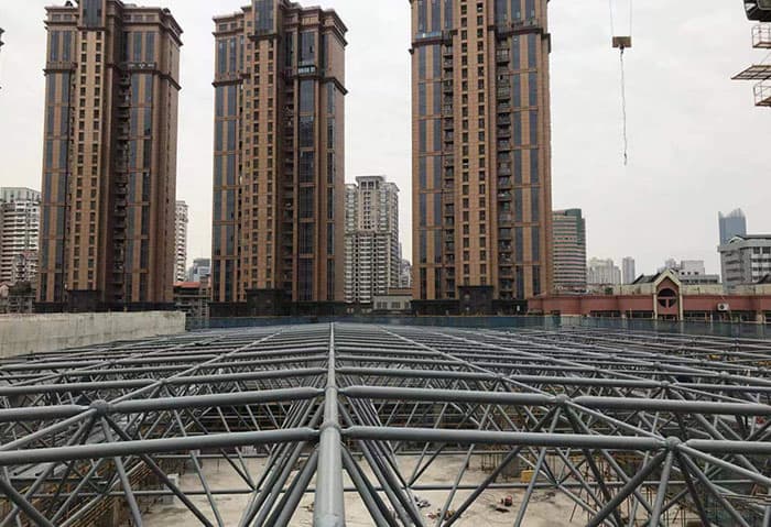 南阳螺栓球网架结构
